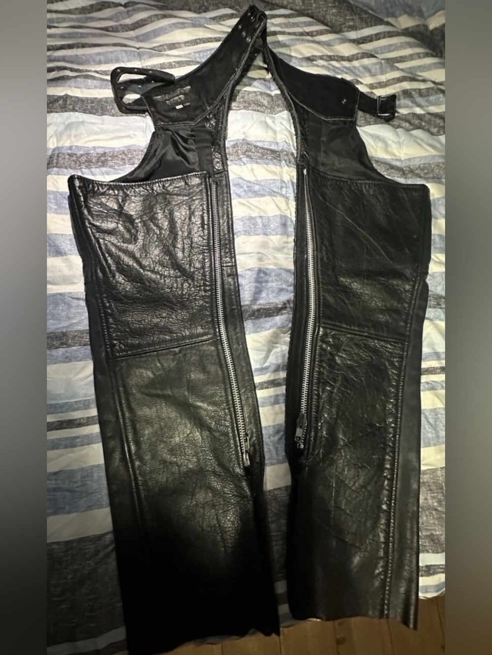 Sexy Women’s Biker’s Club Black Leather Chaps w/Silvertone Hardware, Sz L! 🍁